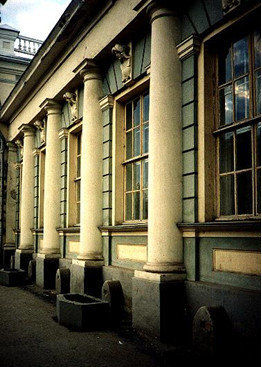 Фасад тюменского банка