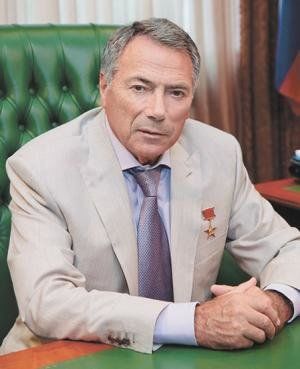 Ефим Басин