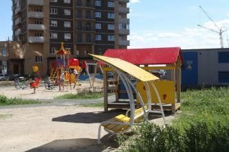 Детские площадки в районе