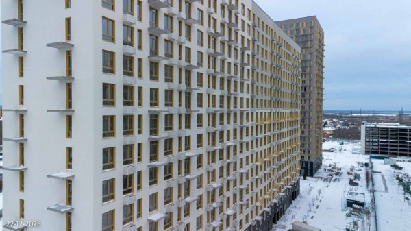 На Чаркова 72