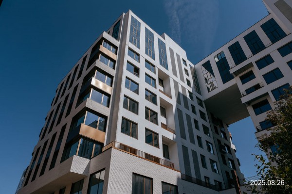 White House (Белый дом)