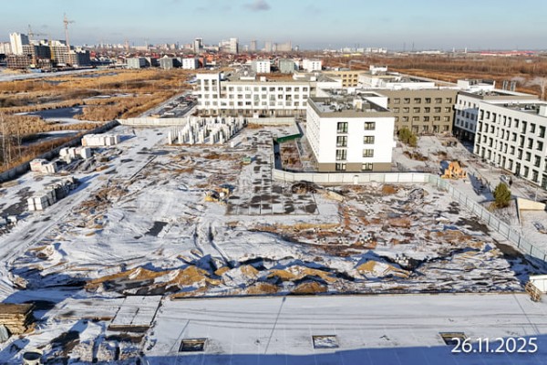 Скандиа. Квартал у озера