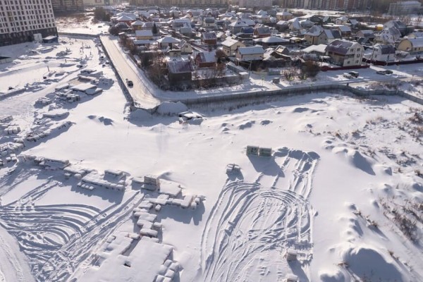 На Чаркова 72