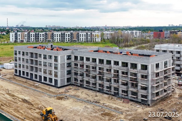 Скандиа. Квартал у озера