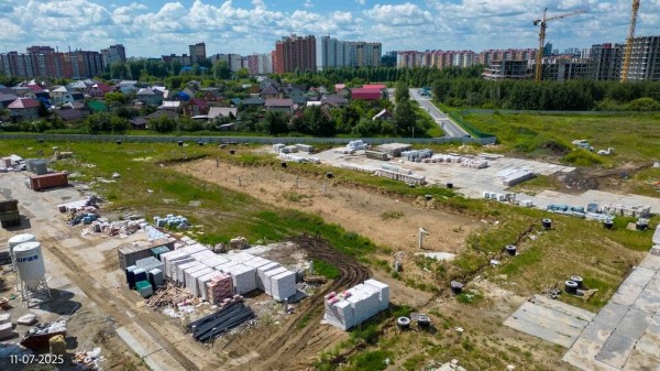 На Чаркова 72