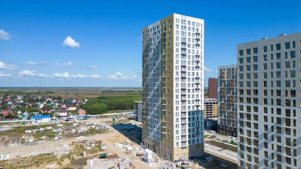 На Чаркова 72