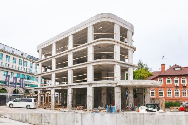 Челюскинцев 5