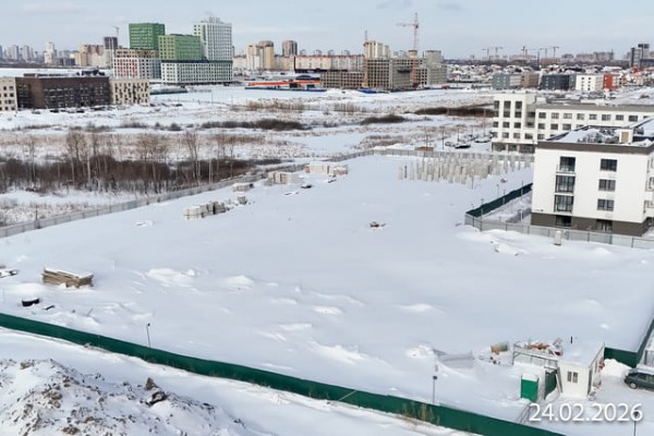 Скандиа. Квартал у озера