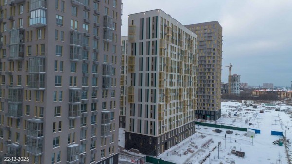 На Чаркова 72