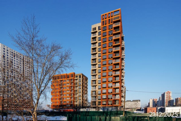 по ул. Защитников Отечества