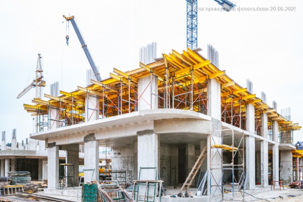 Челюскинцев 5