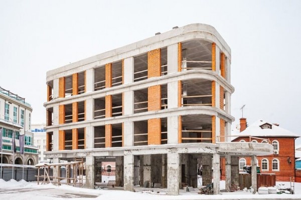 Челюскинцев 5