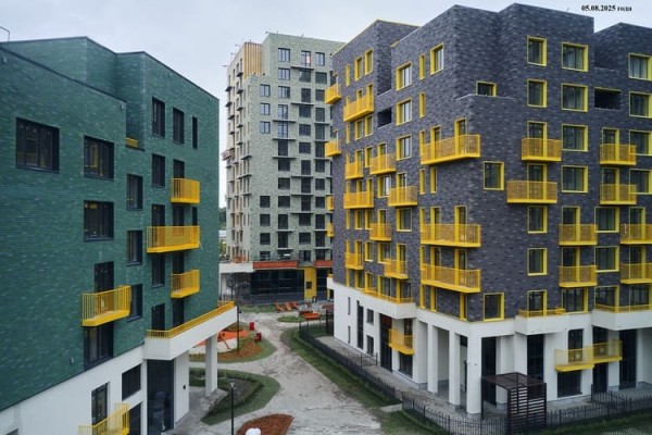 Квартал в Гагаринском парке