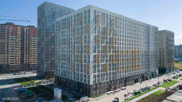 На Чаркова 72