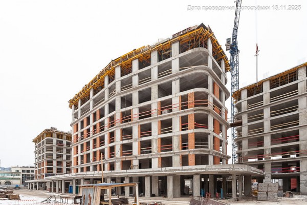 Челюскинцев 5