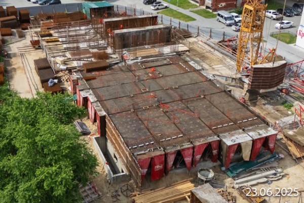 На ул. Ставропольская, 1