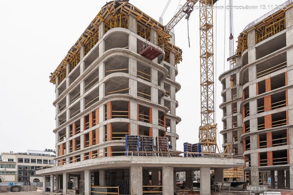 Челюскинцев 5