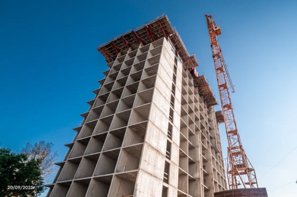 На ул. Ставропольская, 1