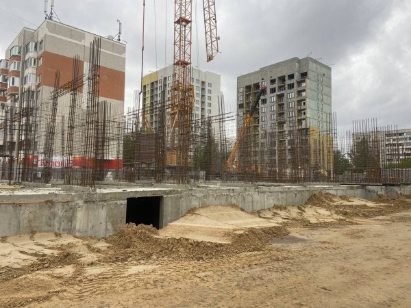 На ул. Ставропольская, 1