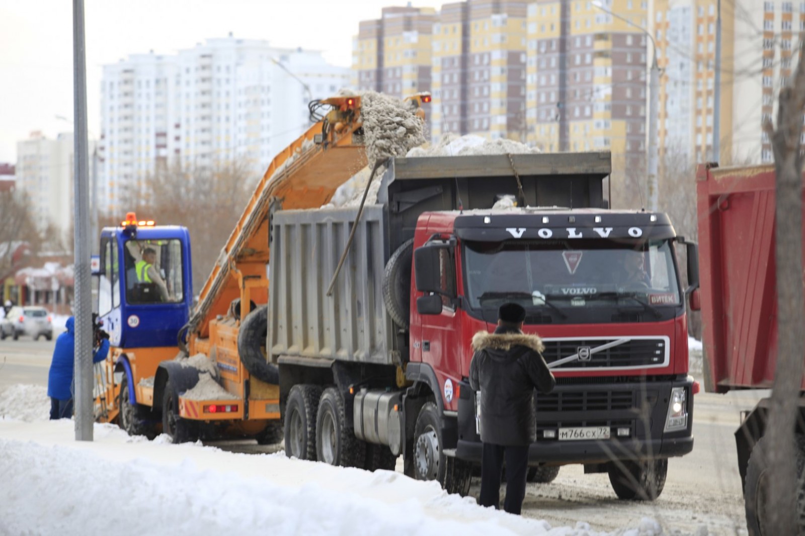 Уборка города: и день, и ночь