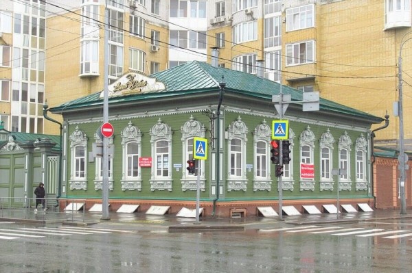 Ул. Комсоиольская, 19