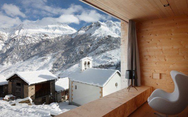 Дом в горах Швейцарии