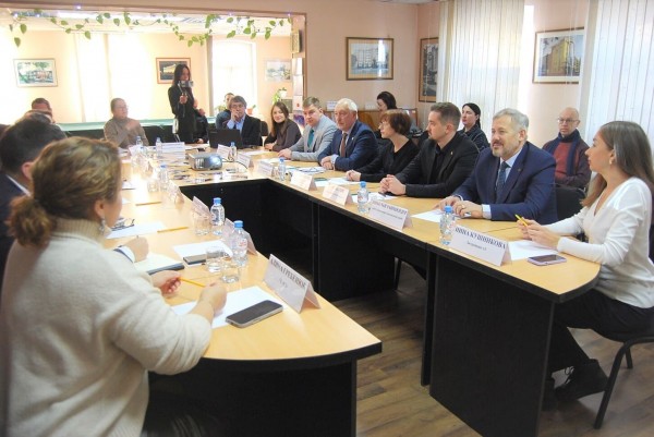 На заседании пресс-клуба Союза строителей Тюменской области (23 января)