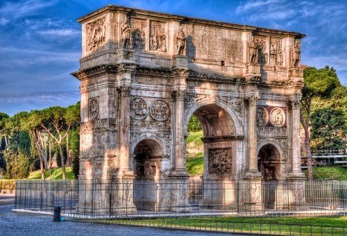 Триумфальная арка Константина – одно из главных открытий архитектуры Древнего Рима