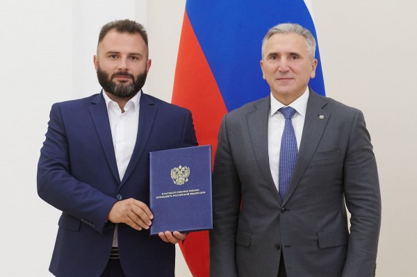 Благодарственное письмо Президента РФ вручено Ашоту Галяну