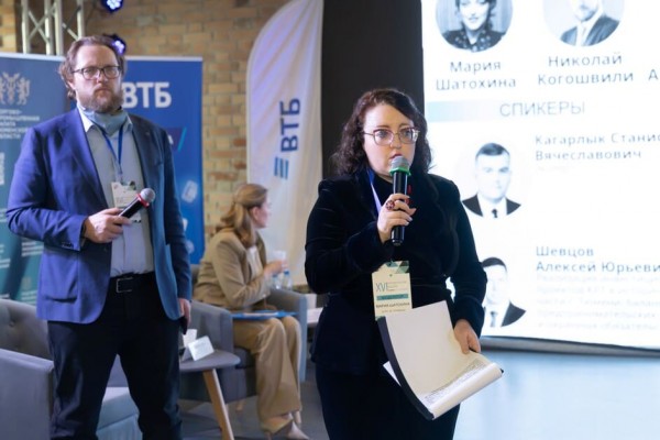 Провели строительно-земельную сессию Мария Шатохина и Николай Когошвили