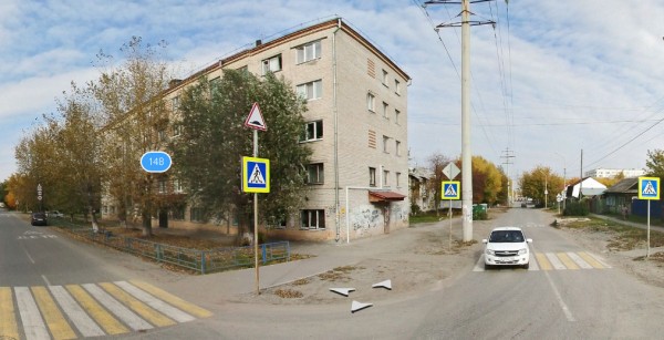 Перекресток улиц Новоселов и Декабристов