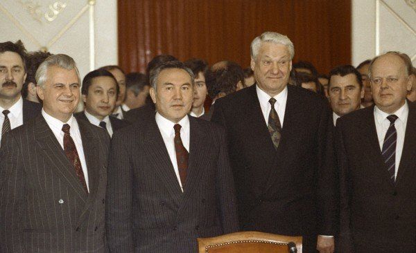 Президенты Украины, Казахстана, России и Беларуссии, подписавшие декларацию