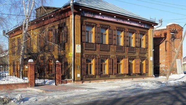 Библиотеке истории города (ул. Щербакова, 11)