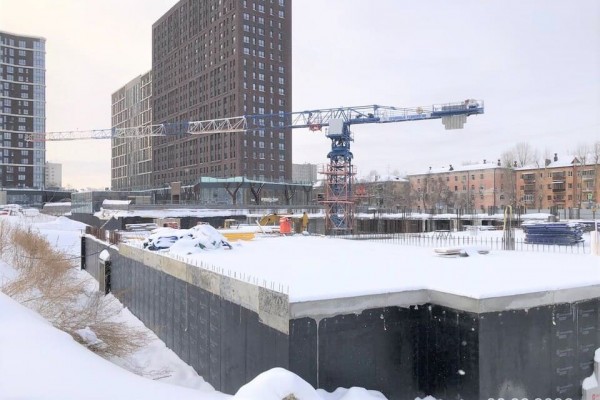 В четырех строящихся в Тюмени и Тобольске многоквартирных домах заключены первые договоры долевого участия