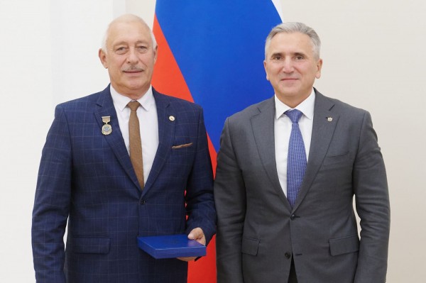 Почетный знак Минстроя РФ получил Андрей Никитин