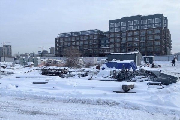 Стройплощадка по ул. Причальная, 3