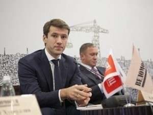 Александр Плутник