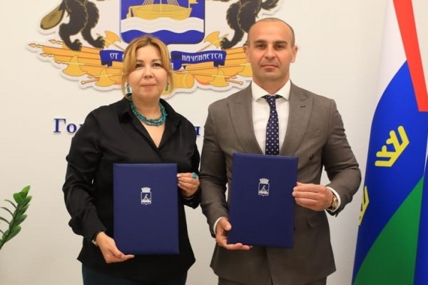 Ильмира Шихова, Олег Савчук
