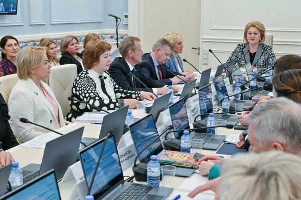 На заседании Комитета СФ по науке, образованию и культуре под председательством Лилии Гумеровой