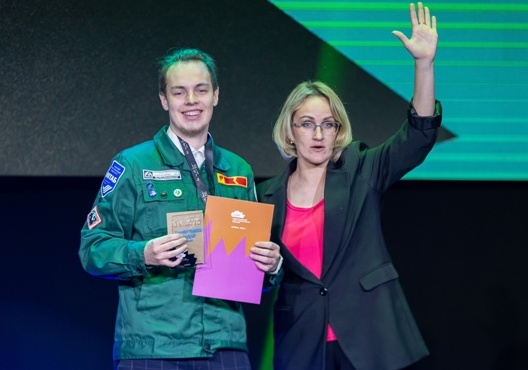 Сергей Киндсфатор - бронза Художественное слово