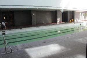 Элитный дом - бассейн для жильцов