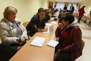 На приеме жителей мкр МЖК в школе №65