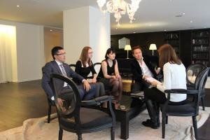 С руководителем агентства REMAX в Нью-Йорке