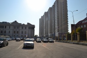 Парковка у ЗАГСа. 178 машиномест