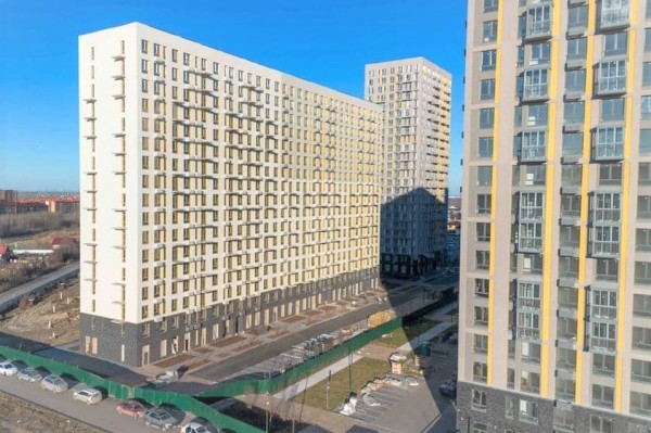 На Чаркова 72