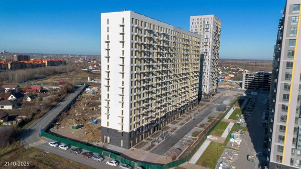 На Чаркова 72