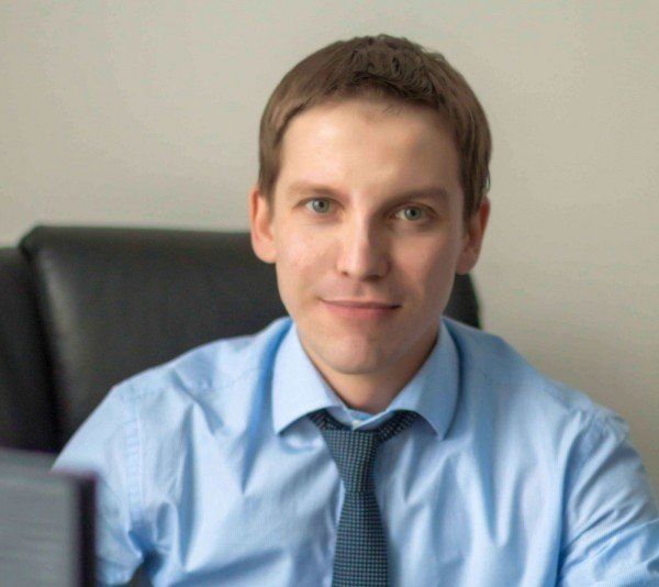 Стусов Константин.