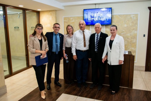 На церемонии награждения победителей и лауреатов конкурса строителей, 05.08.2025